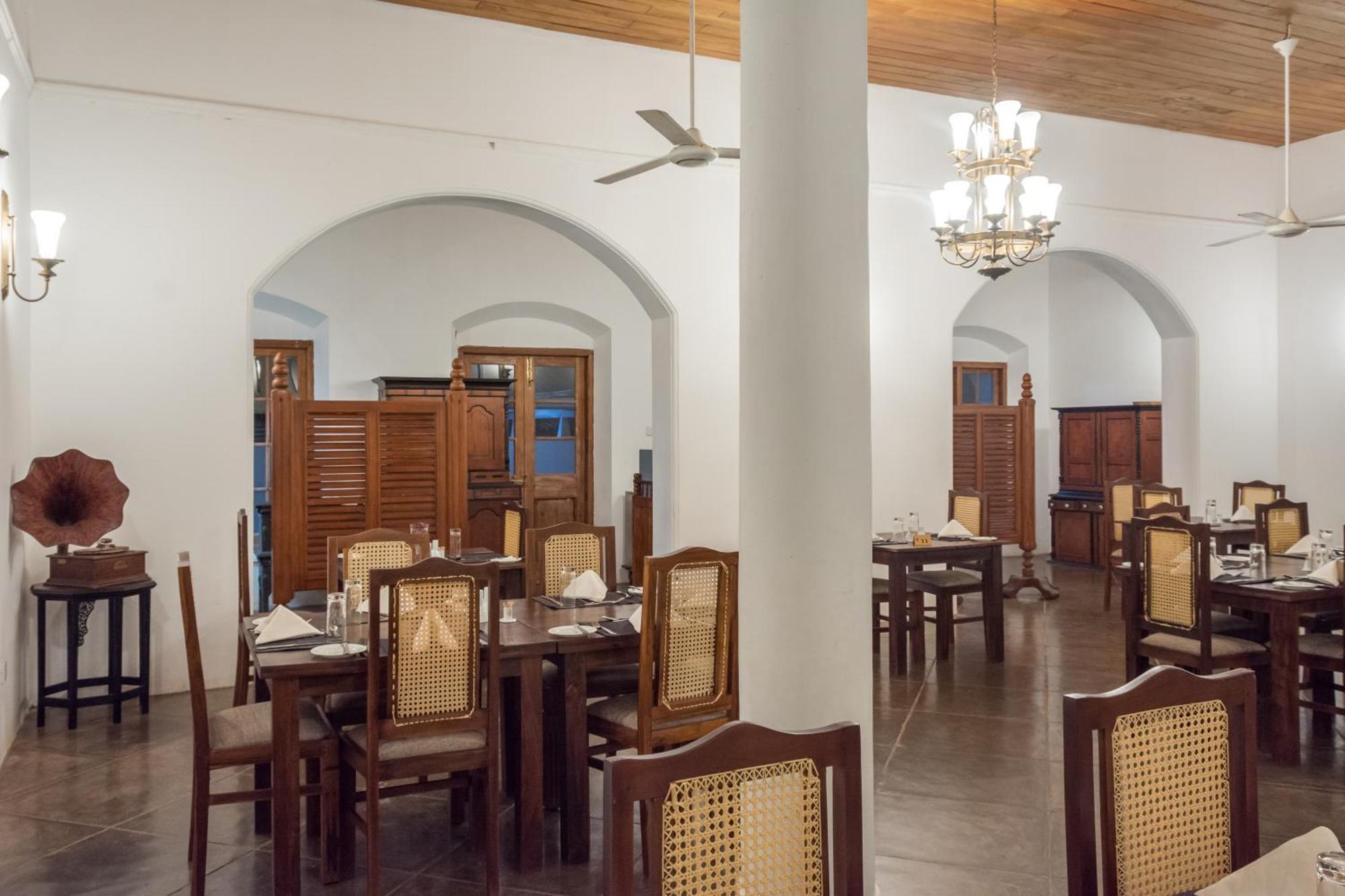 The Sanctuary At Tissawewa Hotel Holambra Exterior foto